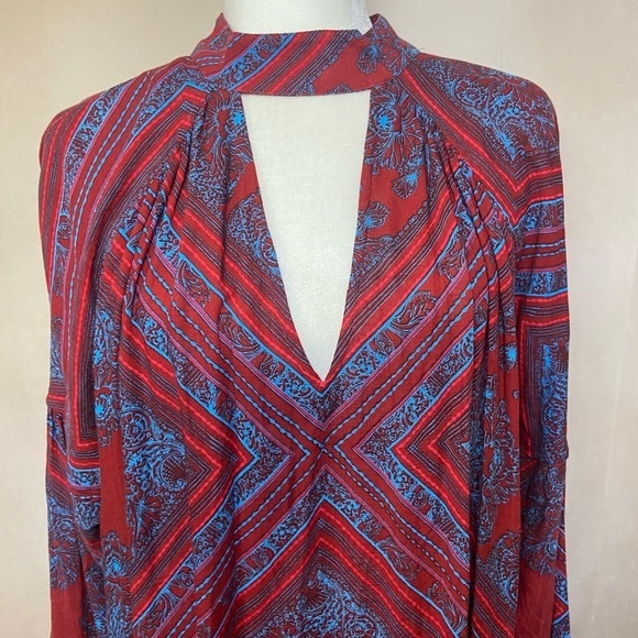 Free People women's M Walking on a Dream keyhole tunic top EUC - Picture 6 of 13